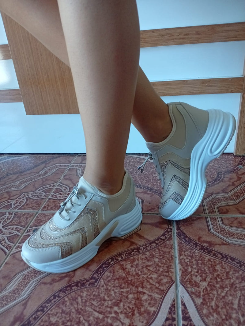 Kadın Yüksek Taban Rahat Şık Günlük Spor Ayakkabı Bej Renk - Renkli / 38