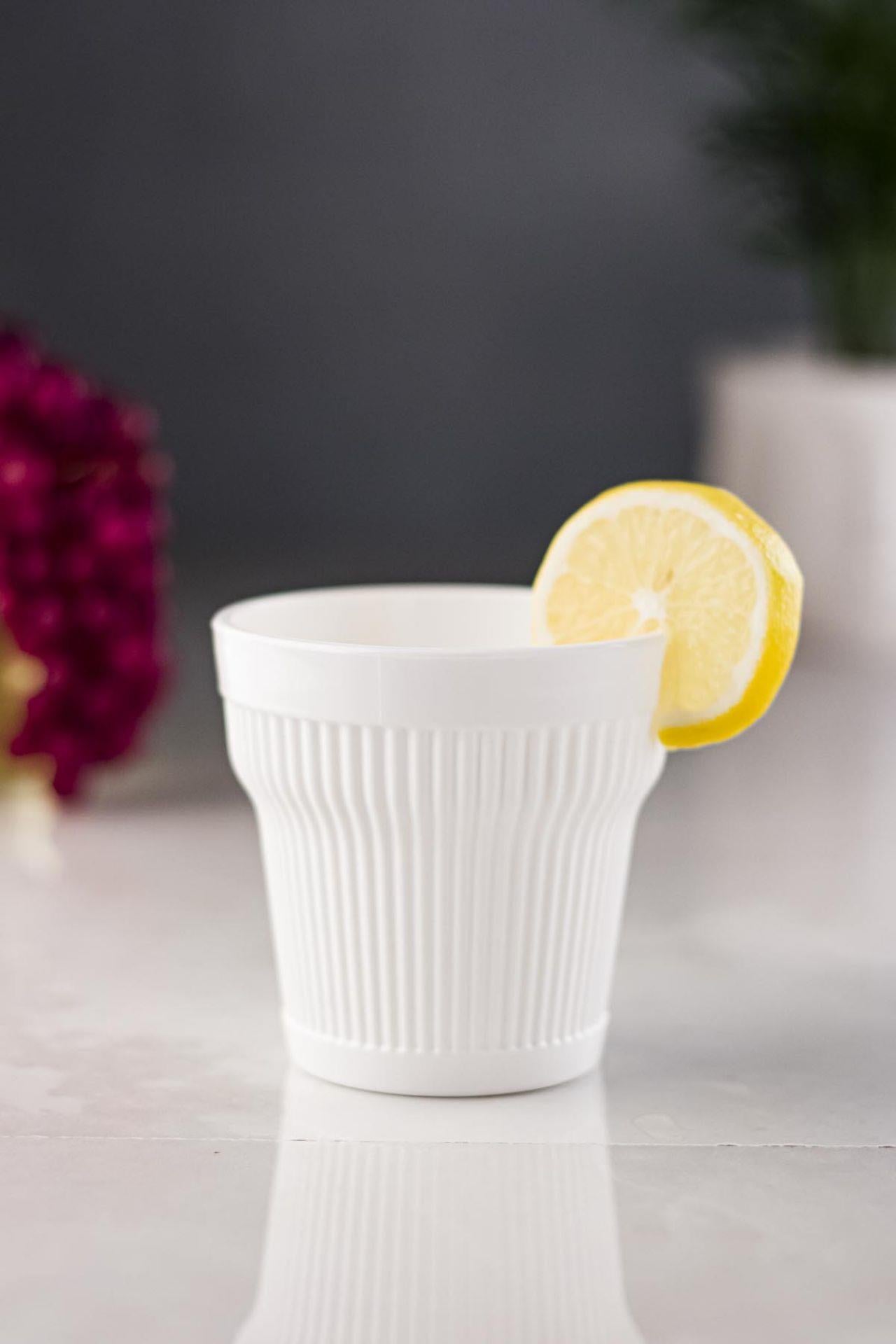 Akrilik Beyaz Tekli Kısa Bardak & Su Meşrubat Kahve Yanı Bardağı 300 ml (Cam Değildir)