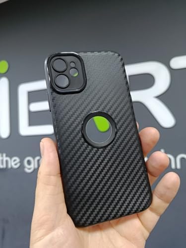 iPhone 11 ile Uyumlu Siyah Carbon Görünümü Veren Fit ince Yapılı Kamera Korumalı Kampanya Fiyatlı Silikon Kılıf