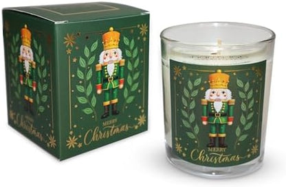 Charm Lab Candle – Kurşun Asker (Nutcracker) Tasarımlı Mum, Yeşil Renk Temalı, 135 g Doğal Biyo Balmumu, 40 Saat Yanma Süresi, Cam Kavanoz, Şık Bristol Kutulu, Yılbaşı Koleksiyonu Hazır Hediye