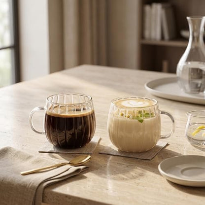 Çizgili Borosilikat Cam Bardak, 350 Ml Geniş Kapasite, Isıya Dayanıklı Yapı, Bulaşık Makinesinde Yıkanabilir, Ev Ofis Restoran İçin Kullanıma Uygun Kulplu Kahve Espresso Latte Sunum Bardağı