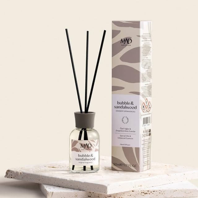 Mad Bubble & Sandal Ortam Kokusu – Çikolata, Lavanta ve Sandal Ağacı ile Tatlı, Ferah-Bambu Çubuklu 50 Ml
