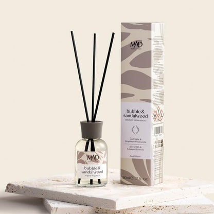 Mad Bubble & Sandal Ortam Kokusu – Çikolata, Lavanta ve Sandal Ağacı ile Tatlı, Ferah-Bambu Çubuklu 50 Ml