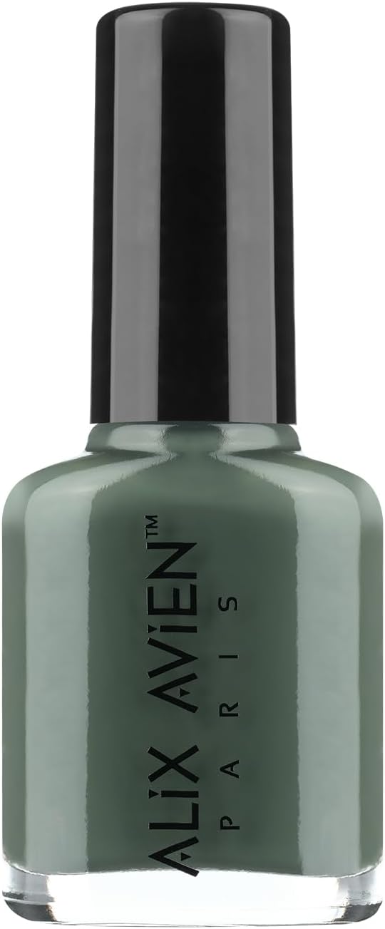 Soluk Yeşil 110 - Yüksek Pigmentli Uzun Süreli Kalıcılık Hızlı Kuruma - Nail Lacquer 110