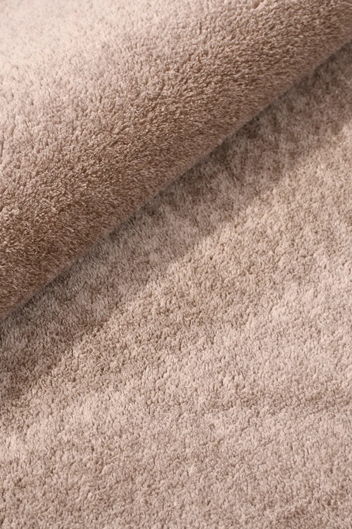 YoudayHomeCollection POLY Peluş Post Şeklinde Halı Model Oturma Odası Halısı