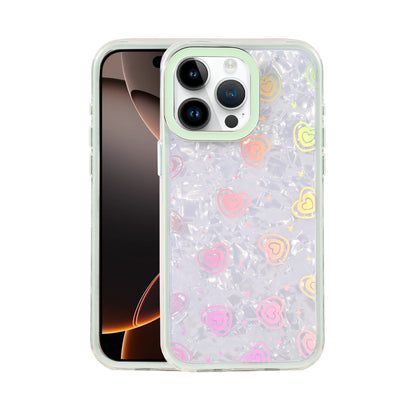 iPhone 16 Pro Lumi Desenli Kapak - Yeşil
