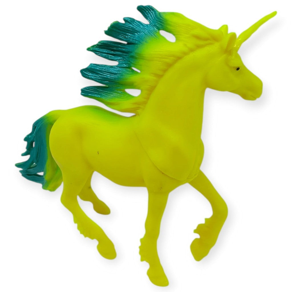 Çiftlik Hayvanları Serisi - Efsanevi Unicorn cm - Sarı - Yeşil - 1 ADET