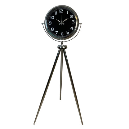 Krom Majesty 150 x 45 Cm Metal Tripod Ayaklı Saat