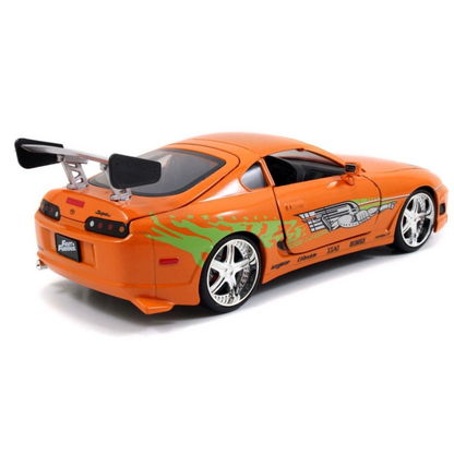 1995 Model Aracı ve Figürü