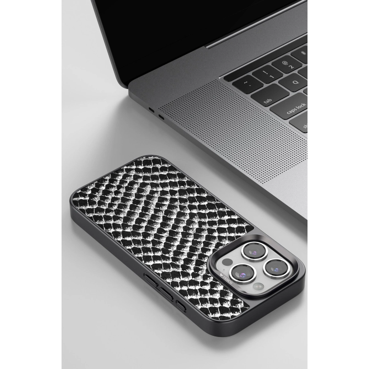 Venco İphone 14 Pro Max Viper Kapak - Siyah
